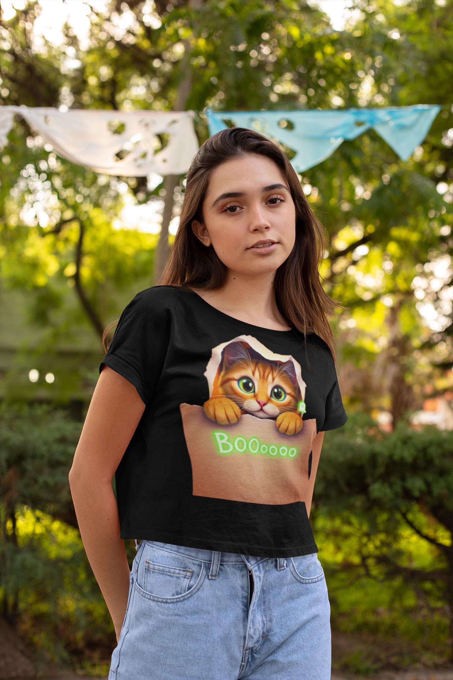 Cute Cat-Themed Cropped T-Shirt for Cat Lovers, Perfect for Casual Wear, Birthday Gifts, Animal Lovers, Cozy Vibe